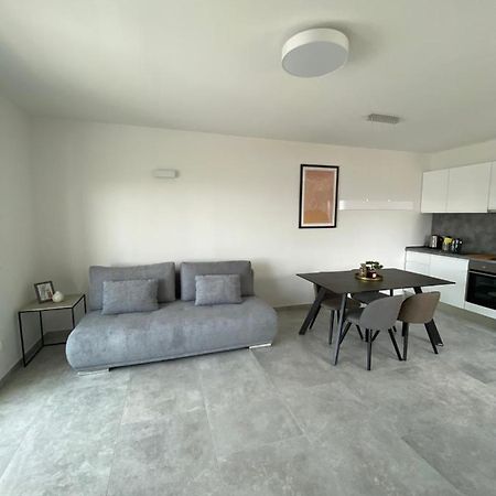 Divine Moments Apartment Pisak Exterior photo